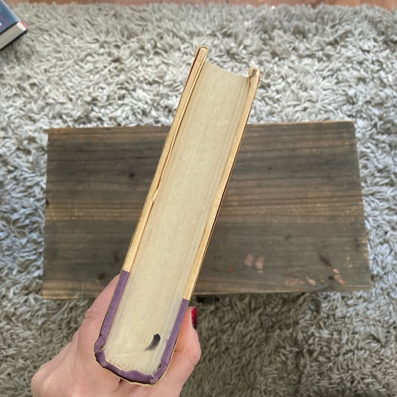 Skinny Legs and All by Tom Robbins - First Ed / First Printing - Wow! - Picture 6 of 13